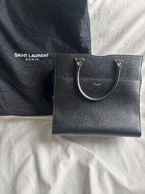 **LIKE NEW*** Saint Laurent Paris Tote Black Bag